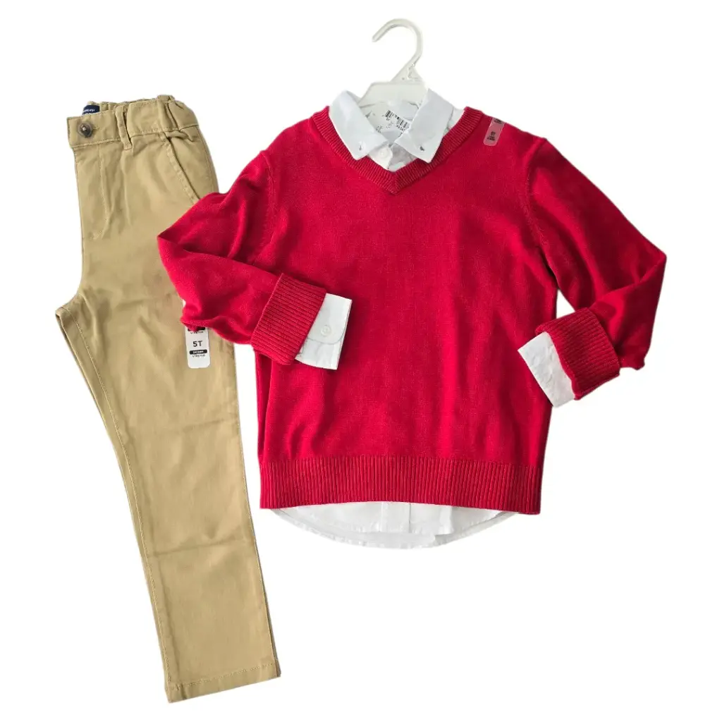 Outfit con sweater rojo ❄️y pantalón talla 5t