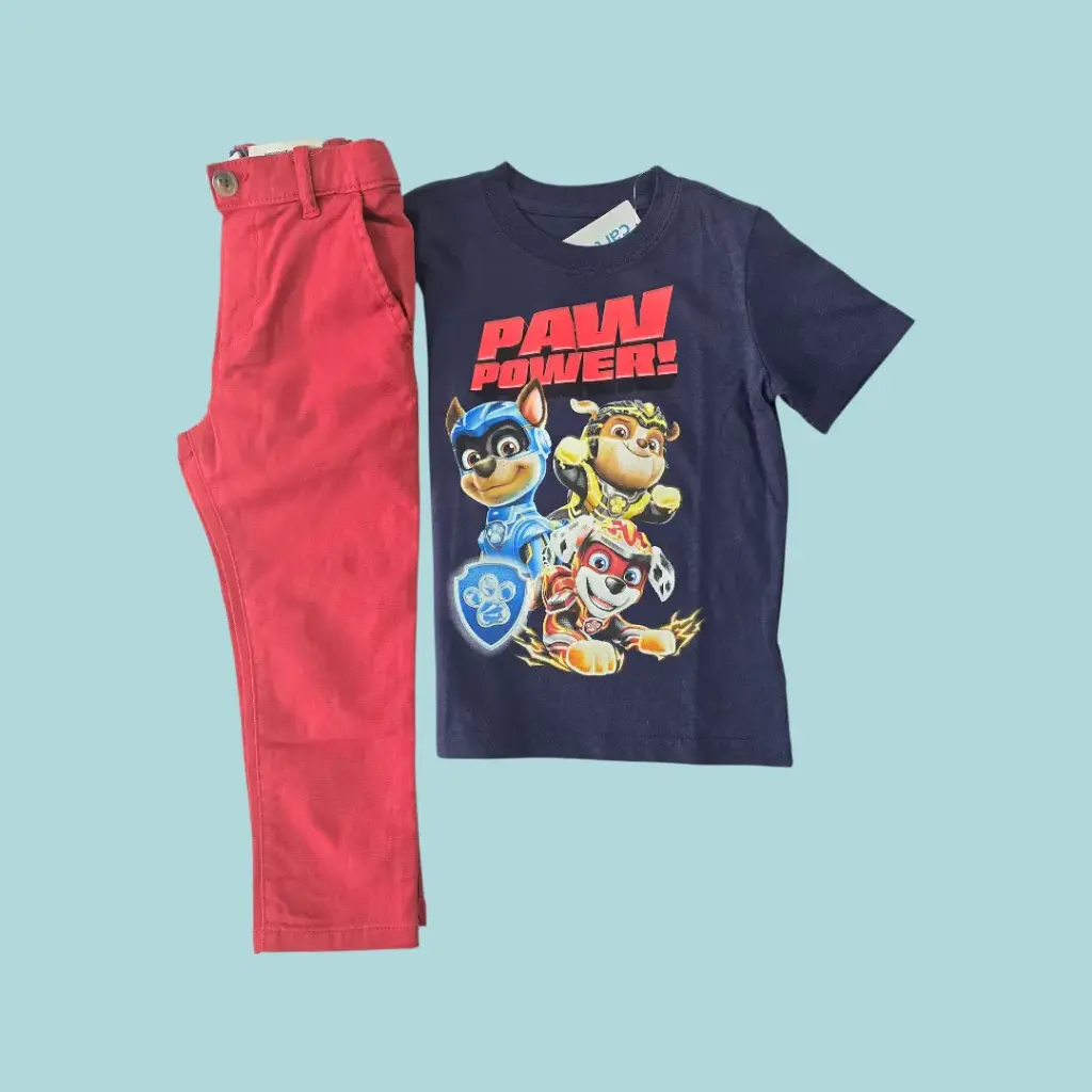 Camisa de personaje y pantalón, talla 3t 