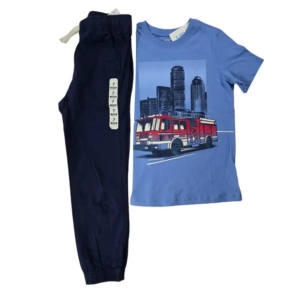 Camiseta y Jogger azul marino, talla 7