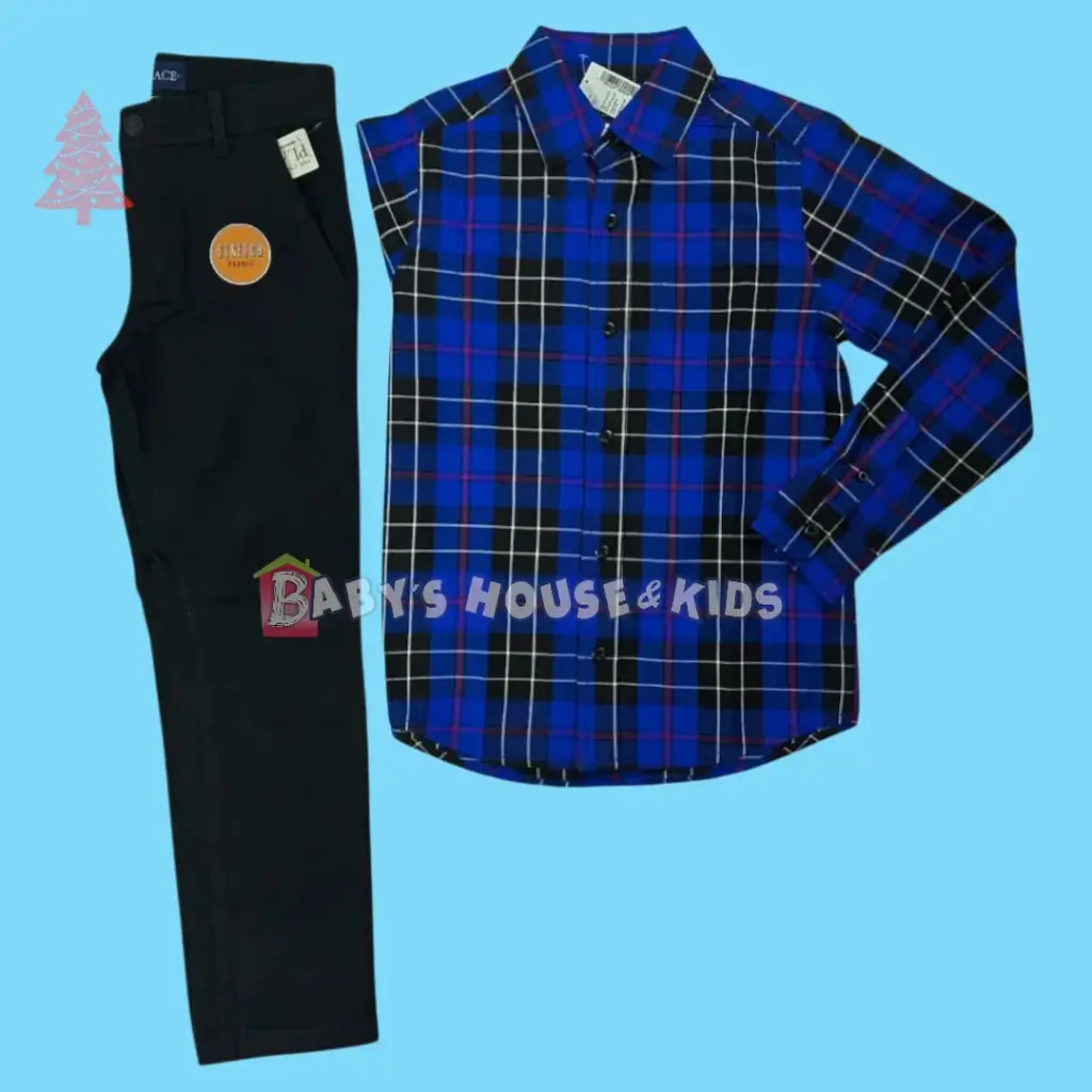 Camisa formal a cuadros azul encendido a cuadros y pantalón formal oscuro, talla 8