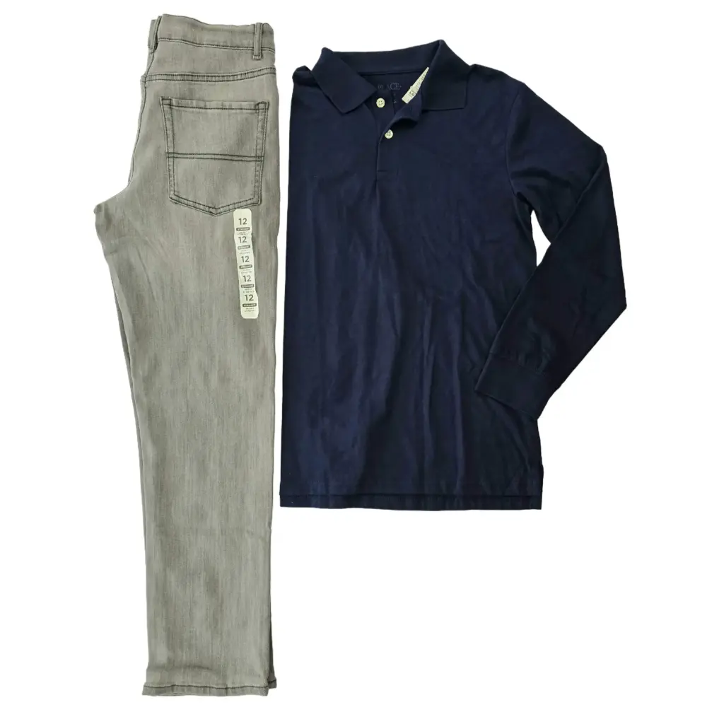 Camisa polo azul de algodón y jeans stretch talla 12