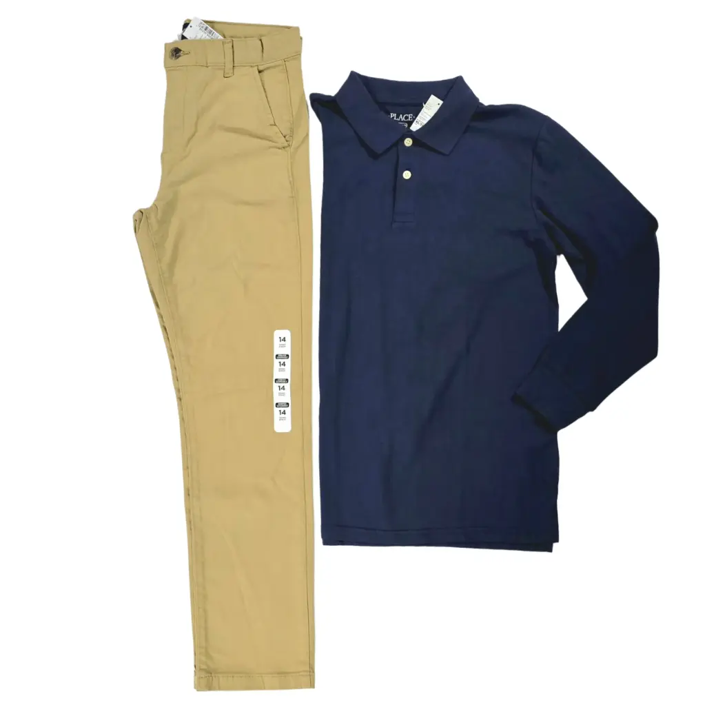 Polo azul de algodón y pantalón caky, talla 14