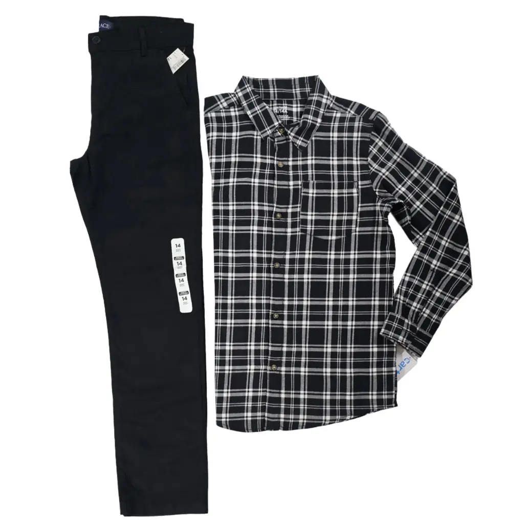 Camisa a cuadros y pantalón formal, talla 14