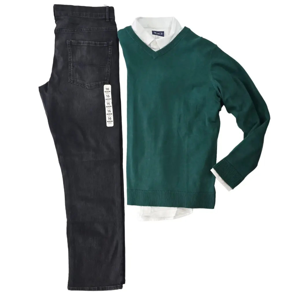 Outfit con sweater verde, talla 16