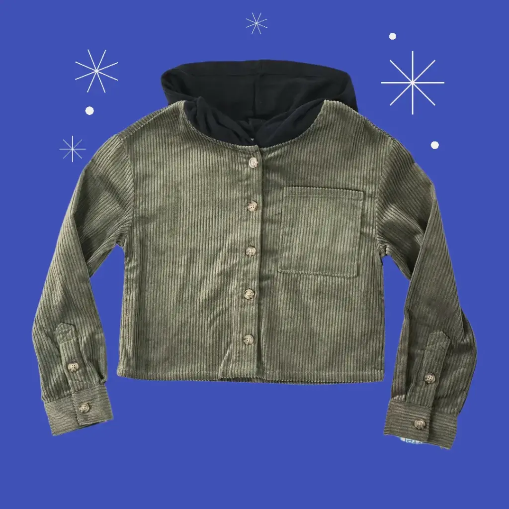 Chumpa con botones y gorro 