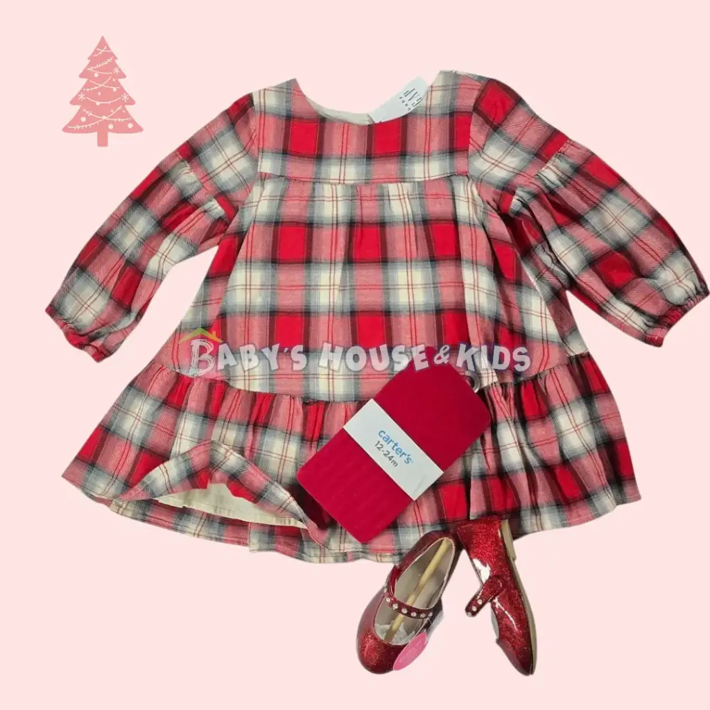 Vestido de temporada ☃️ ❤️talla 0-3 meses 