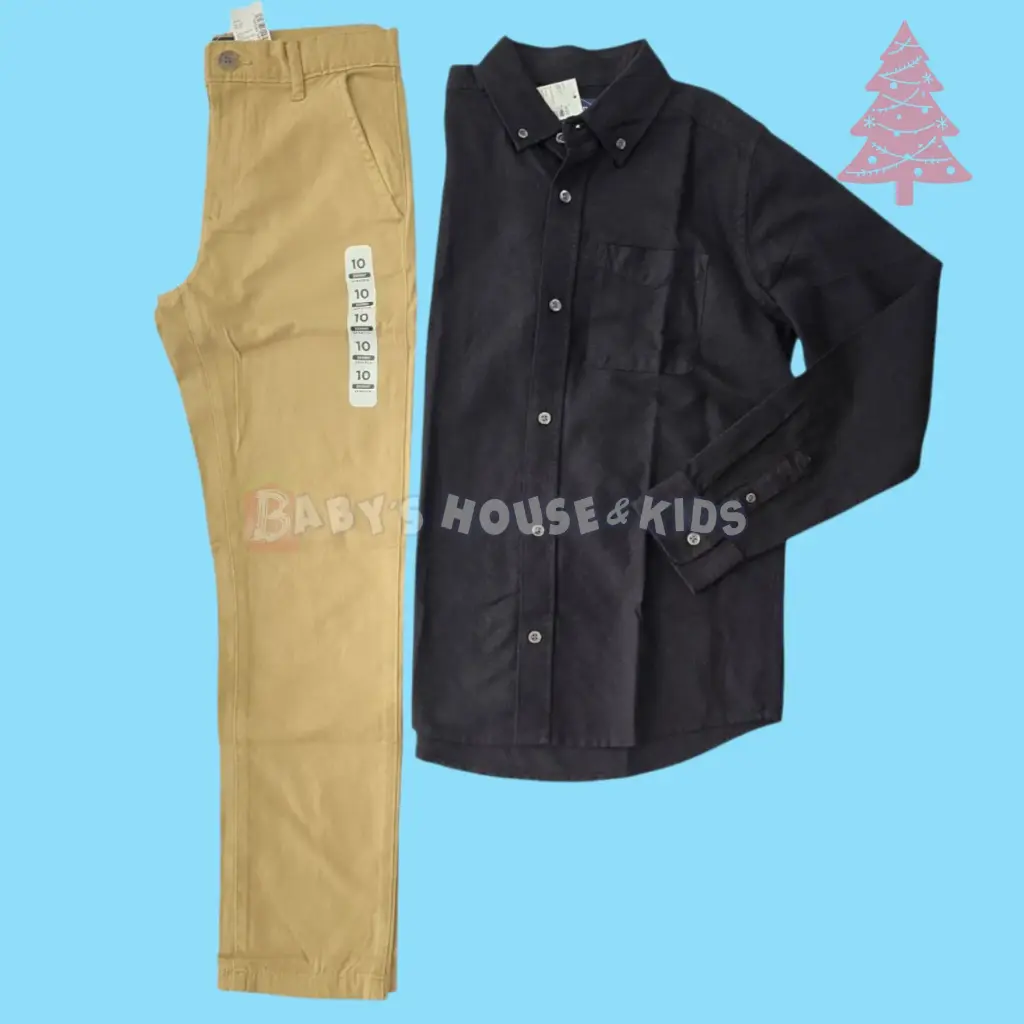 Manga larga de botones color negro y pantalón formal, talla 10 