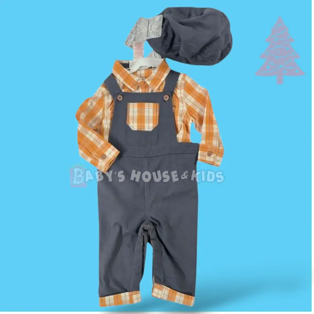 Traje overol gris con boina, talla 3 meses