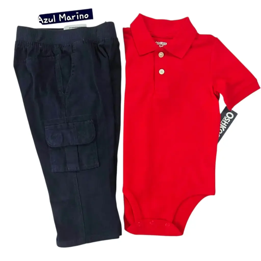 Polo roja y pantalón cargo azul marino, talla 18 meses