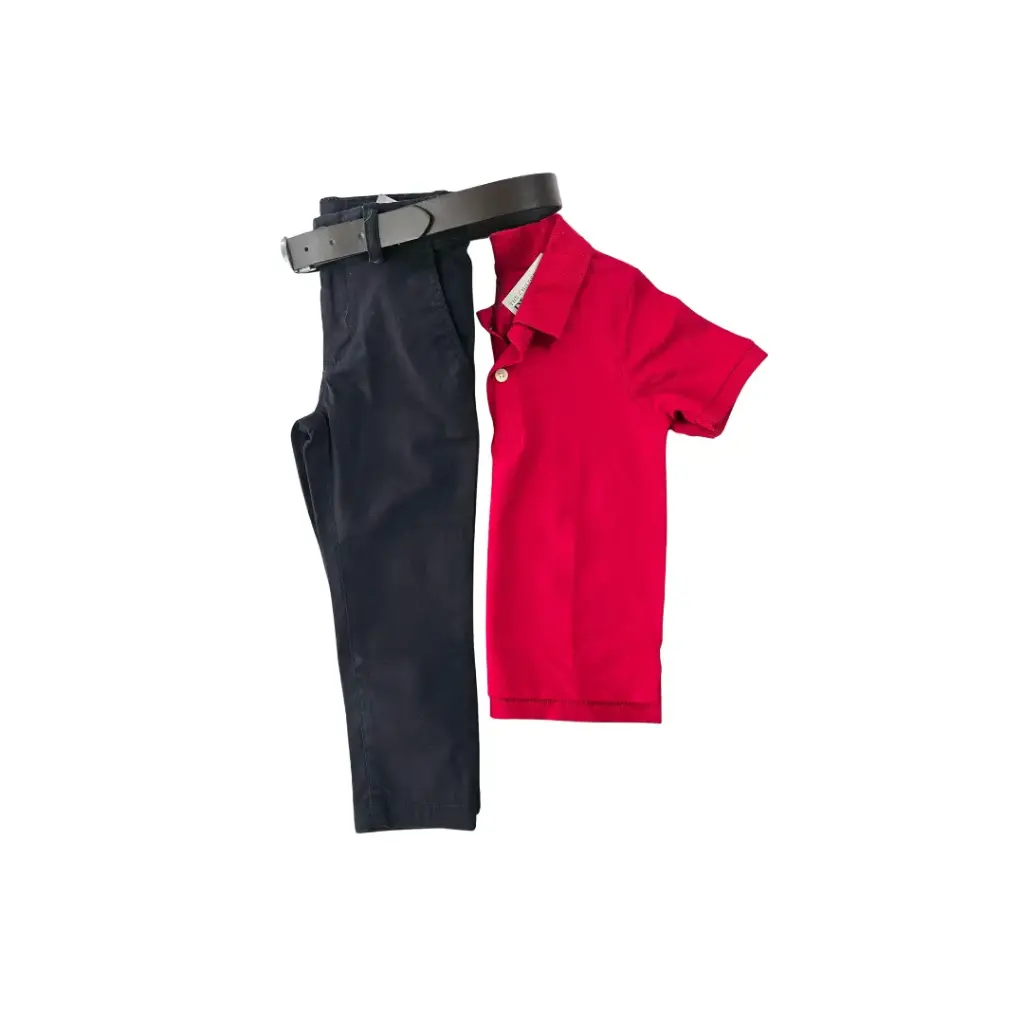 Polo roja y pantalón color negro talla 3t de varón 
