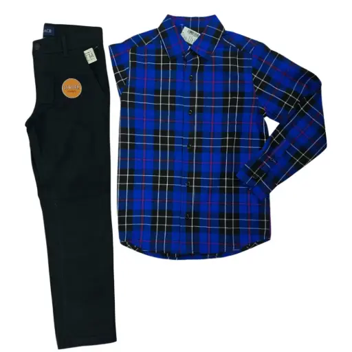 Camisa formal a cuadros azul encendido a cuadros y pantalón formal oscuro, talla 8