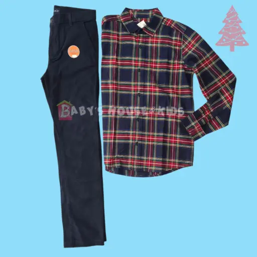 Camisa a cuadros y pantalón oscuro, talla 10