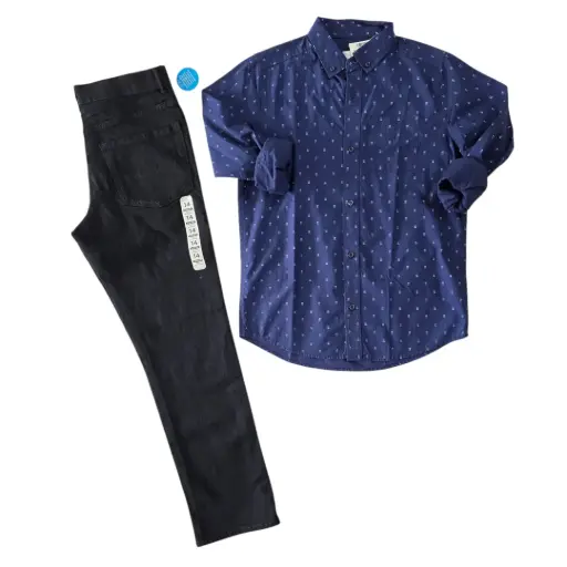 Camisa manga larga y pantalón color negro, talla 14