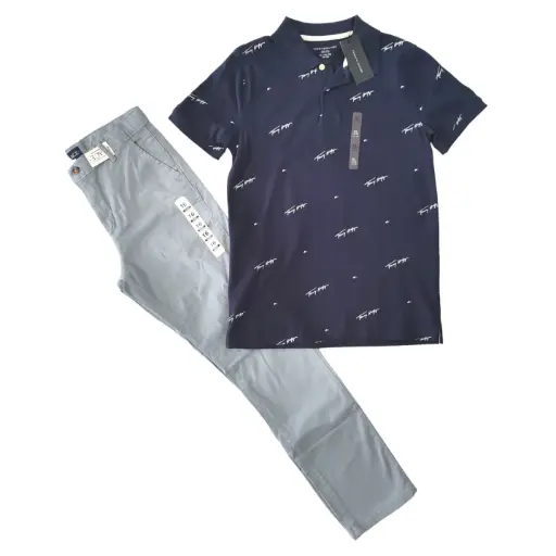 Polo azul y pantalón gris, talla 16