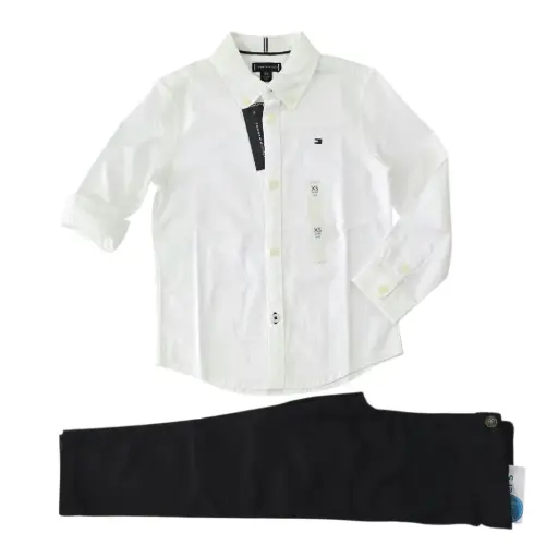 Camisa blanca y y pantalón color negro,talla 4