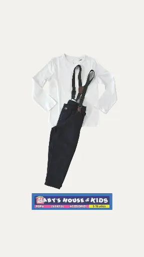 Pantalón con tirantes removibles y camiseta blanca manga larga, talla 4t varón 