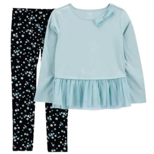 Blusa manga larga celeste y legging con diseño, talla 7 