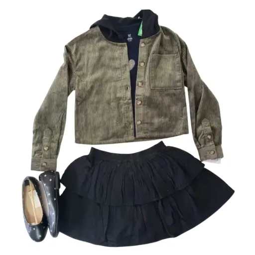 Chaqueta de corduroy con gorro y falda negra, talla 8 