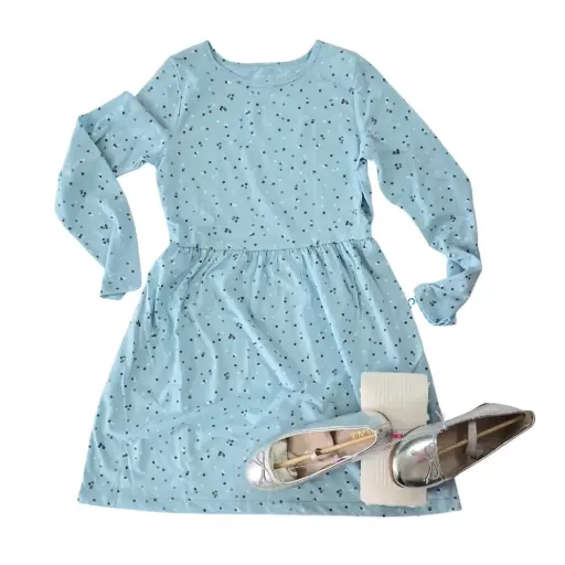 Vestido azul celeste de temporada ☃️ talla 10