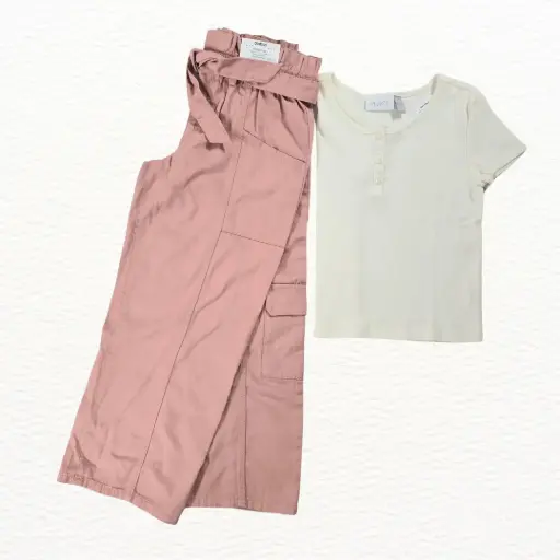 Blusa stretch y pantalón ancho, talla 12