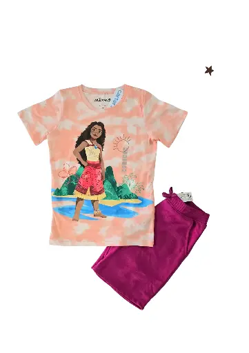 Camiseta de personaje y short largo talla 12