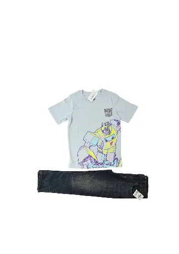 Camiseta y Jean skinny talla 6