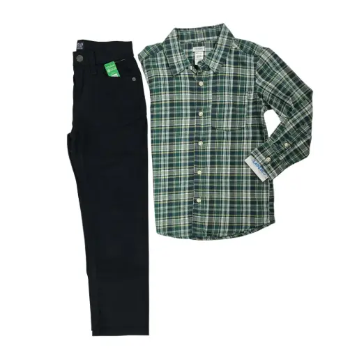 Manga larga cuadriculada de botones y pantalón negro, talla 7