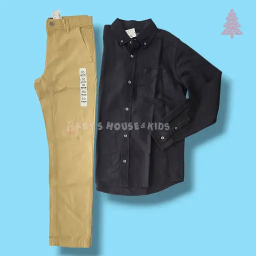 Camisa negra y pantalón caky formal, talla 12