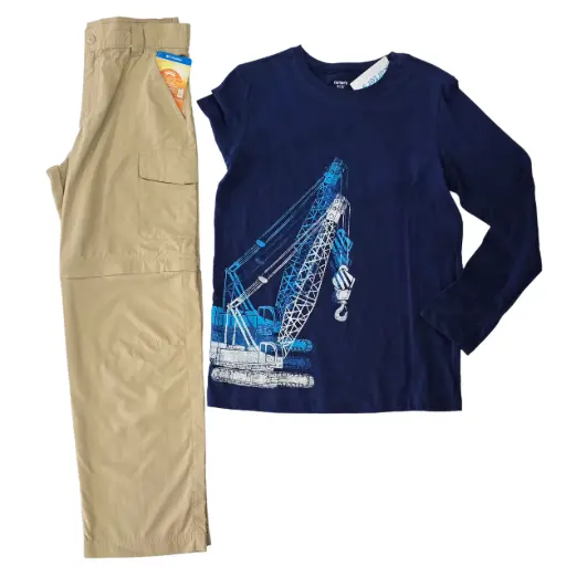 Camiseta azul y pantalón short, talla 12