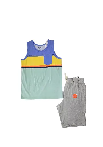 Camiseta escotada y short fresco talla 14 años