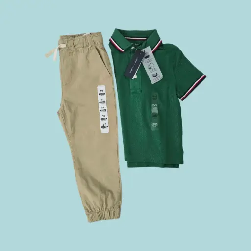 Polo verde y jogger caky, talla 3t de varón.