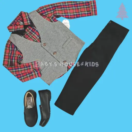 Camisa manga larga, centro gris, corbatín negro y pantalón negro, talla 4t 