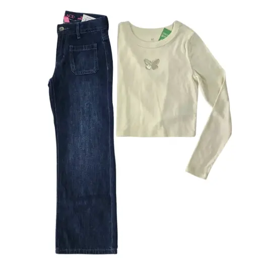 Manga larga ivory de algodón y Jeans anchos, talla 8