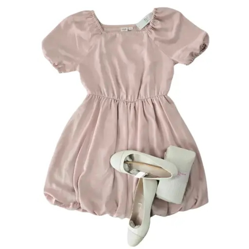 Vestido abombado rosa viejo, talla 7