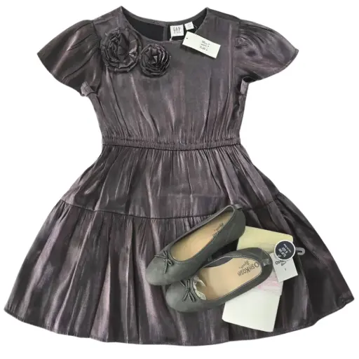 Vestido de satín, gris oscuro, talla 7