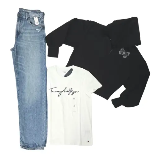 Pantalón jean ancho, hoodie talle corto de mariposas 🦋 talla 18